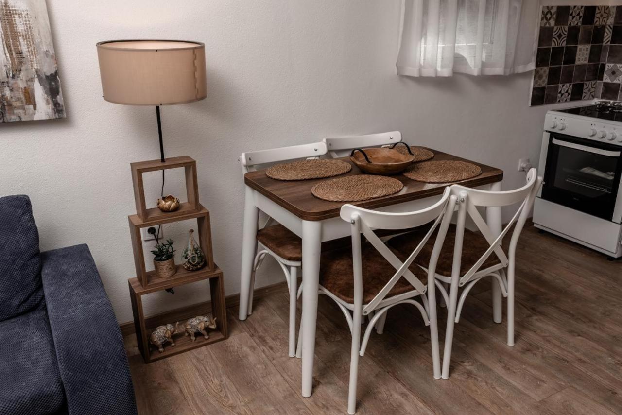 Olive Grove Apartment Bar Luaran gambar